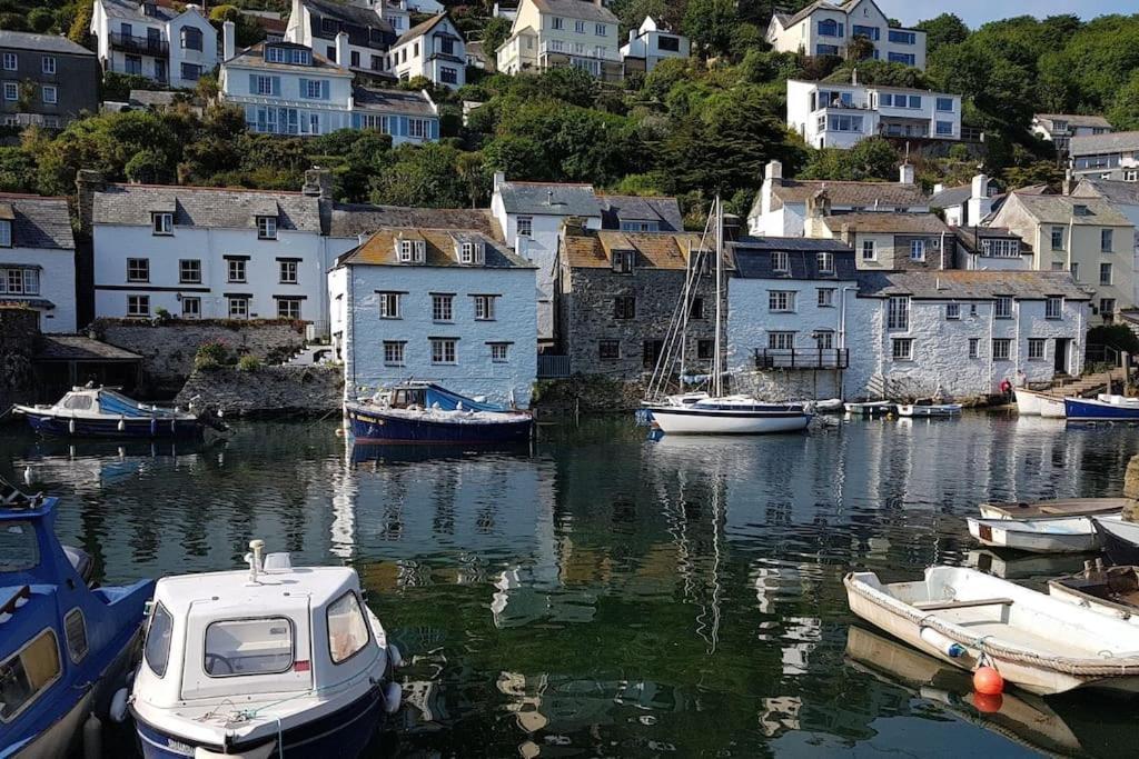 Bijou Coastal Apartment In Polperro With Onsite Parking Exterior photo